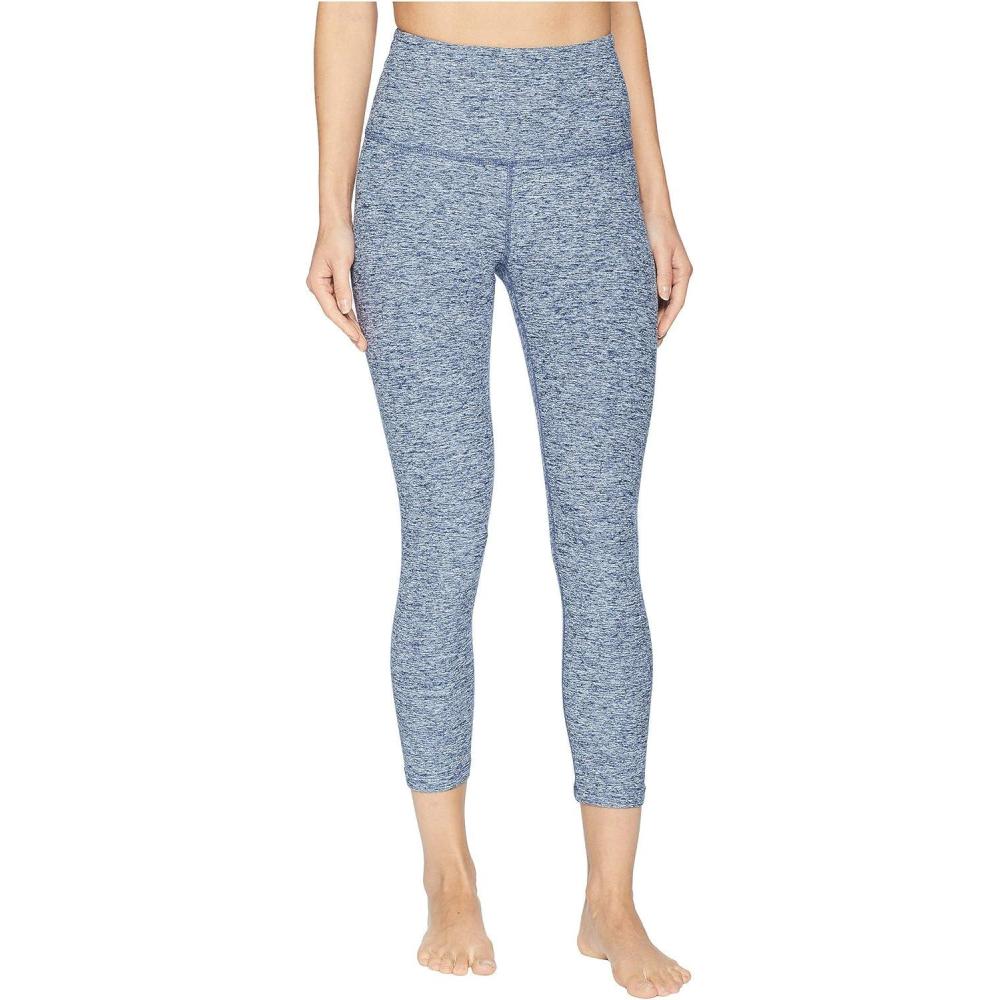 image:imageBeyond Yoga Womens Spacedye Walk and Talk High Waisted Capri LeggingWhiteoutlaw Navy