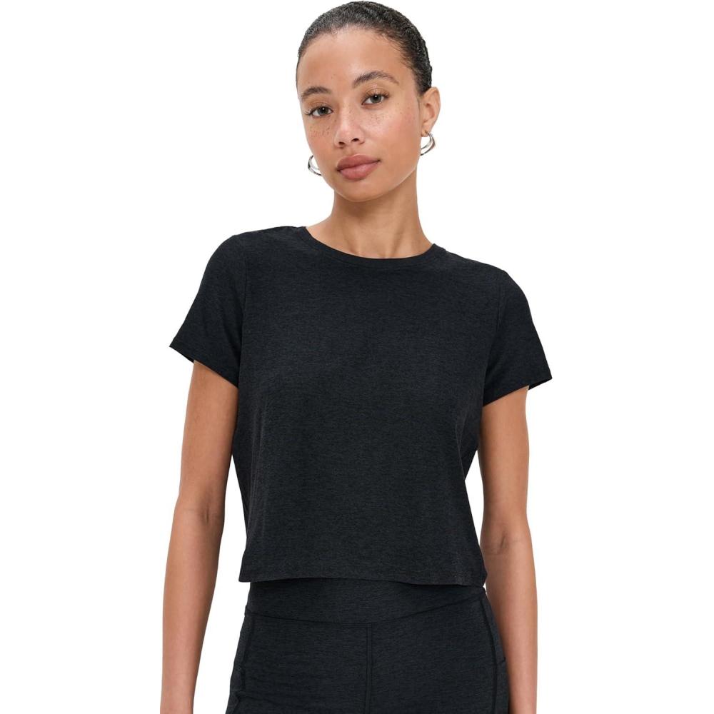 image:imageBeyond Yoga Womens Featherweight Supreme Cropped TeeDarkest Night