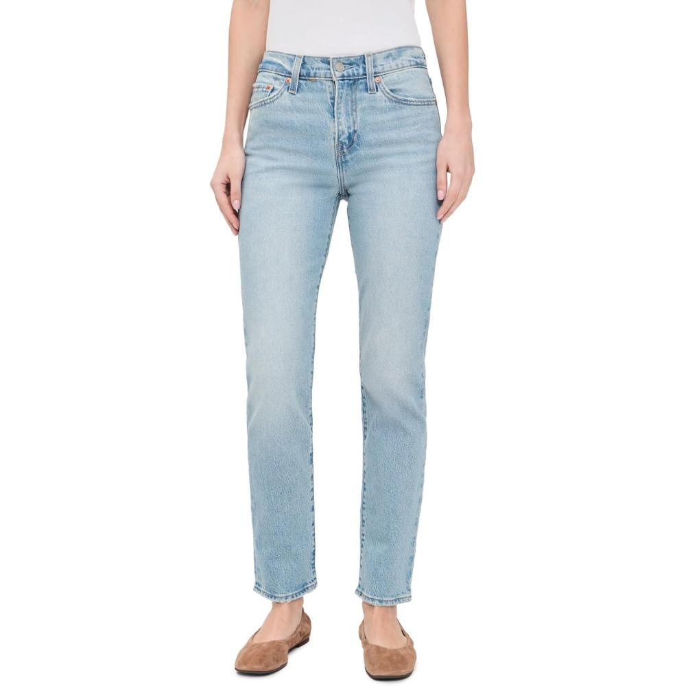 image:imageLevis Womens Wedgie SlimFirst in Line