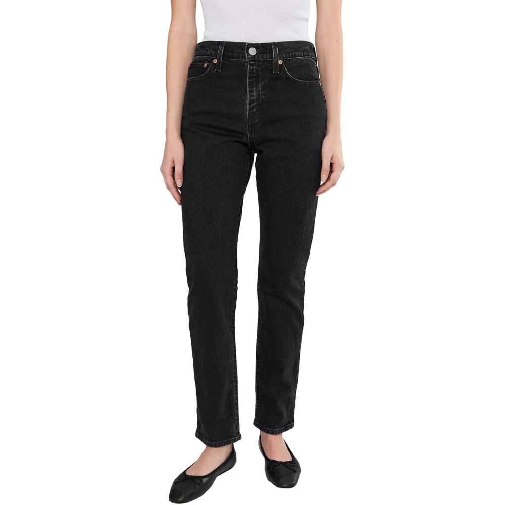 image:imageLevis Womens Wedgie SlimShes in the Zone