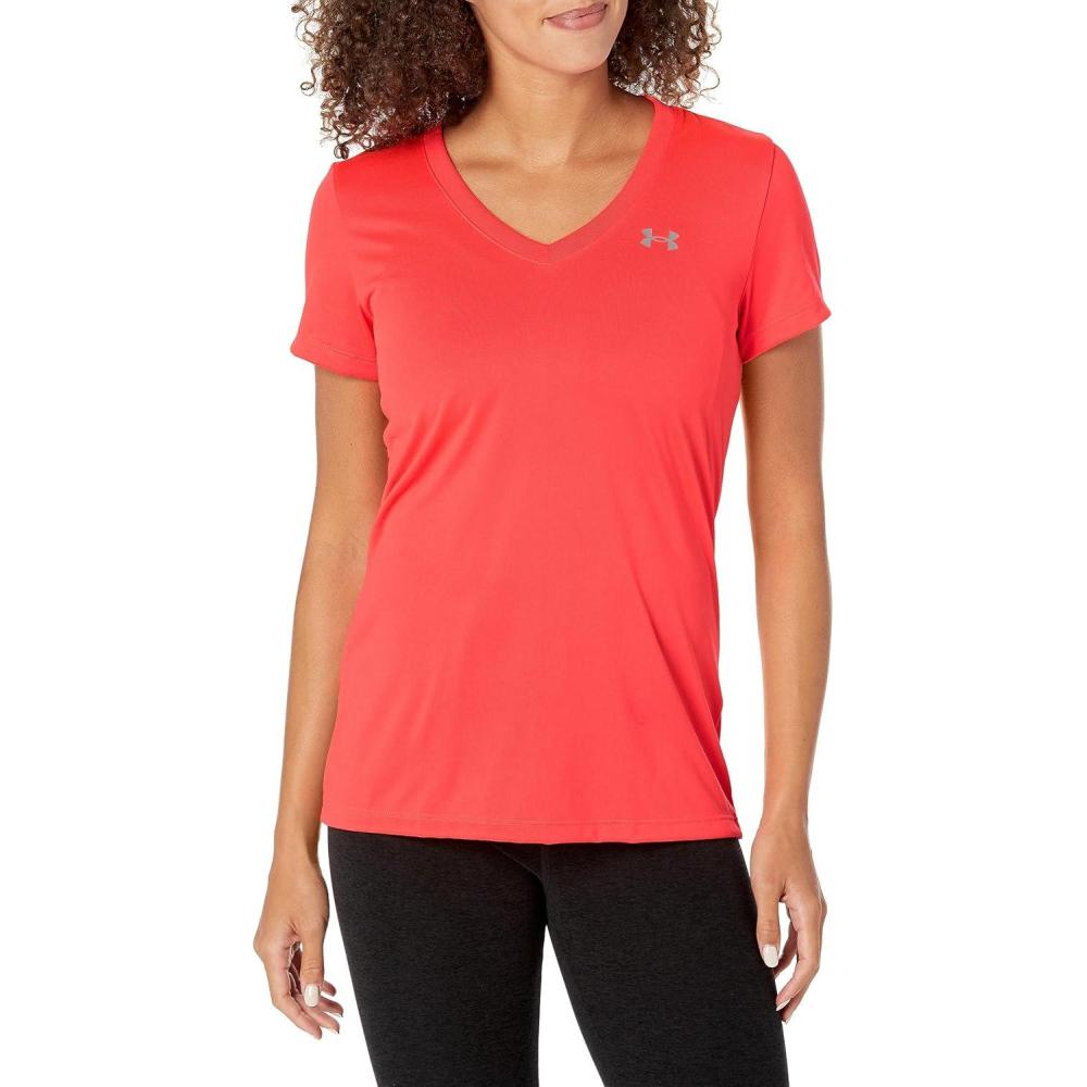image:imageUnder Armour Womens Tech VNeck Twist ShortSleeve TShirt628 Beta Metallic Silver