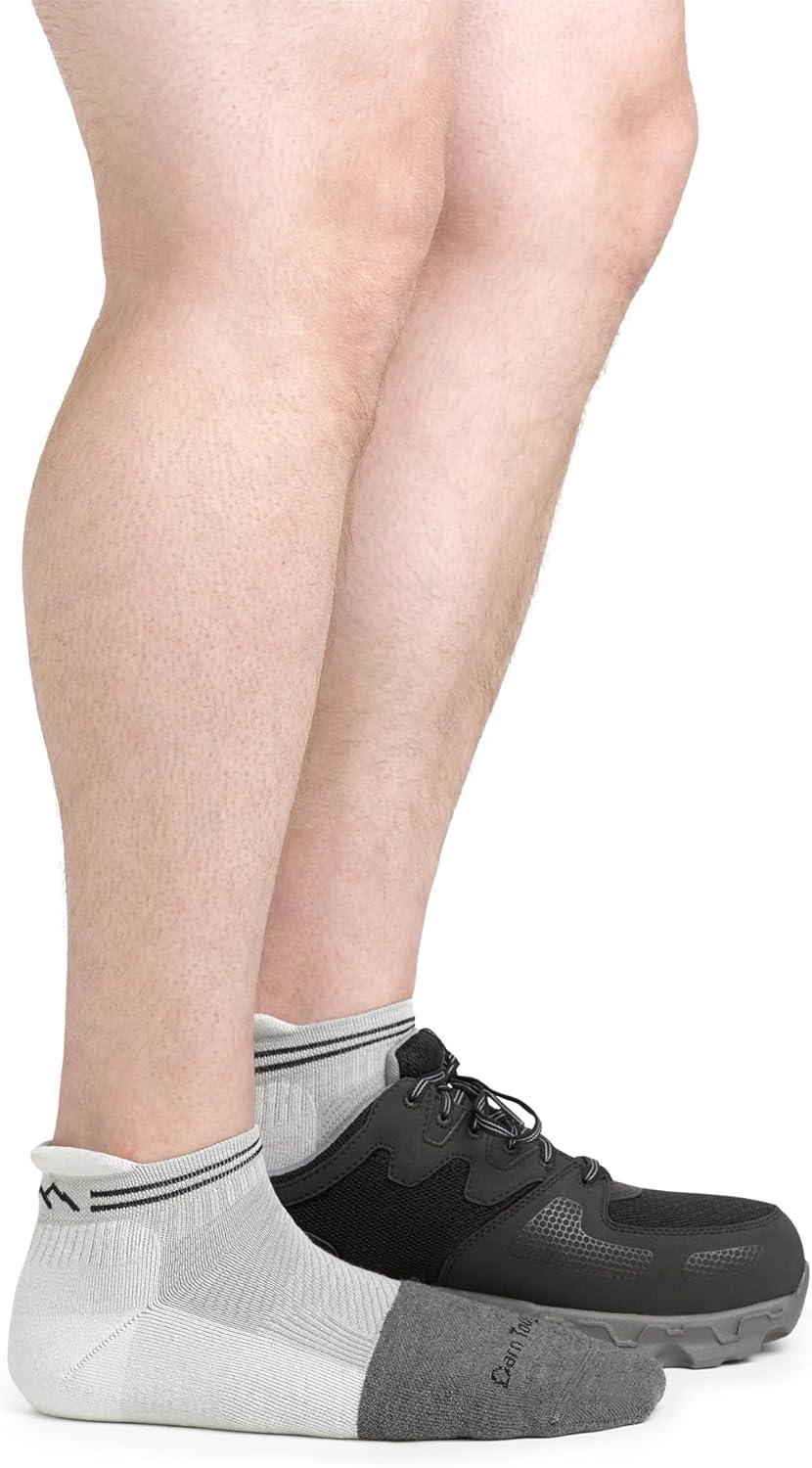 image:imageDarn Tough Vermont Steely No Show Tab Lightweight Mens Socks Full Cushion Toe Box Running Socks for Men Style 2211Cement White