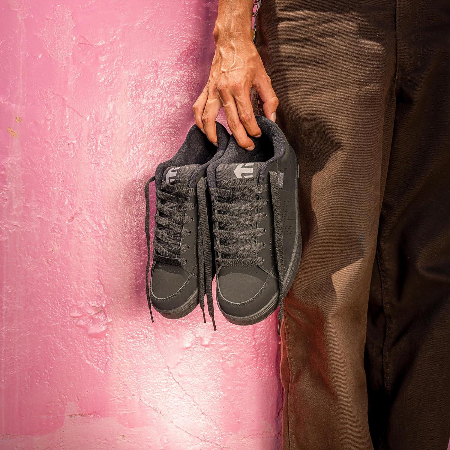 image:imageEtnies Mens KingpinBlackBlack