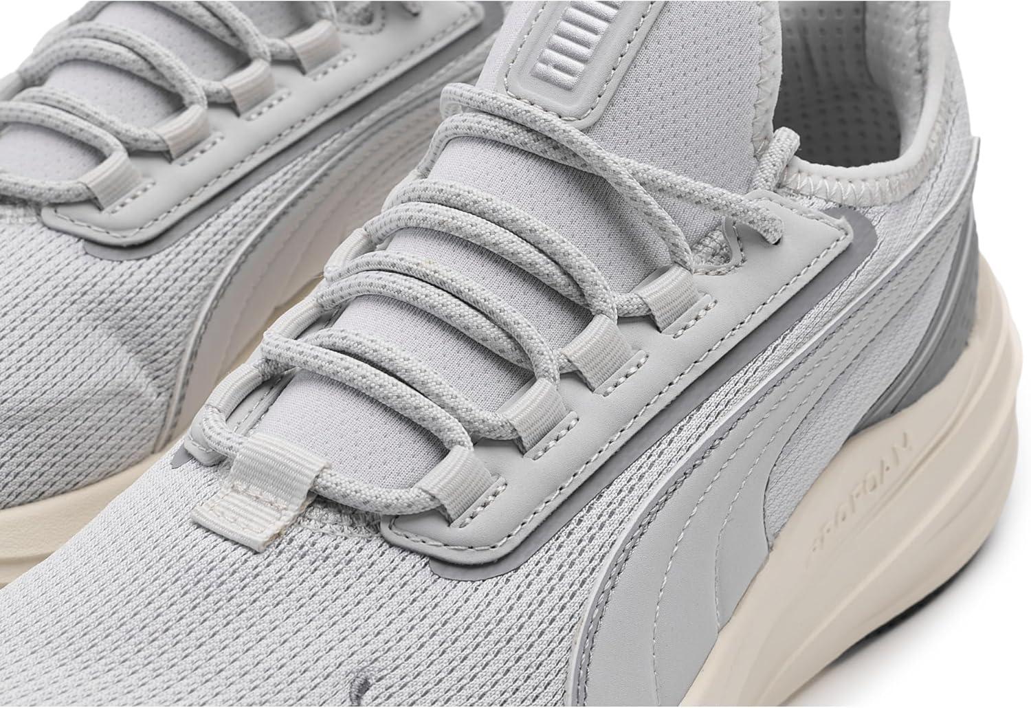 image:imagePuma Mens Darter Pro 2 Running ShoesFeather GrayWarm WhiteGray Echo
