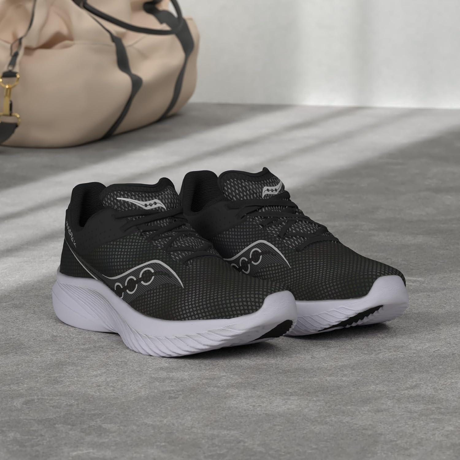 image:imageSaucony Mens Kinvara 14 SneakerBlackWhite