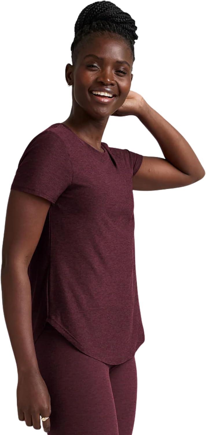 image:imageBeyond Yoga Womens Featherweight On The Down Low TeeMidnight Burgundy Heather