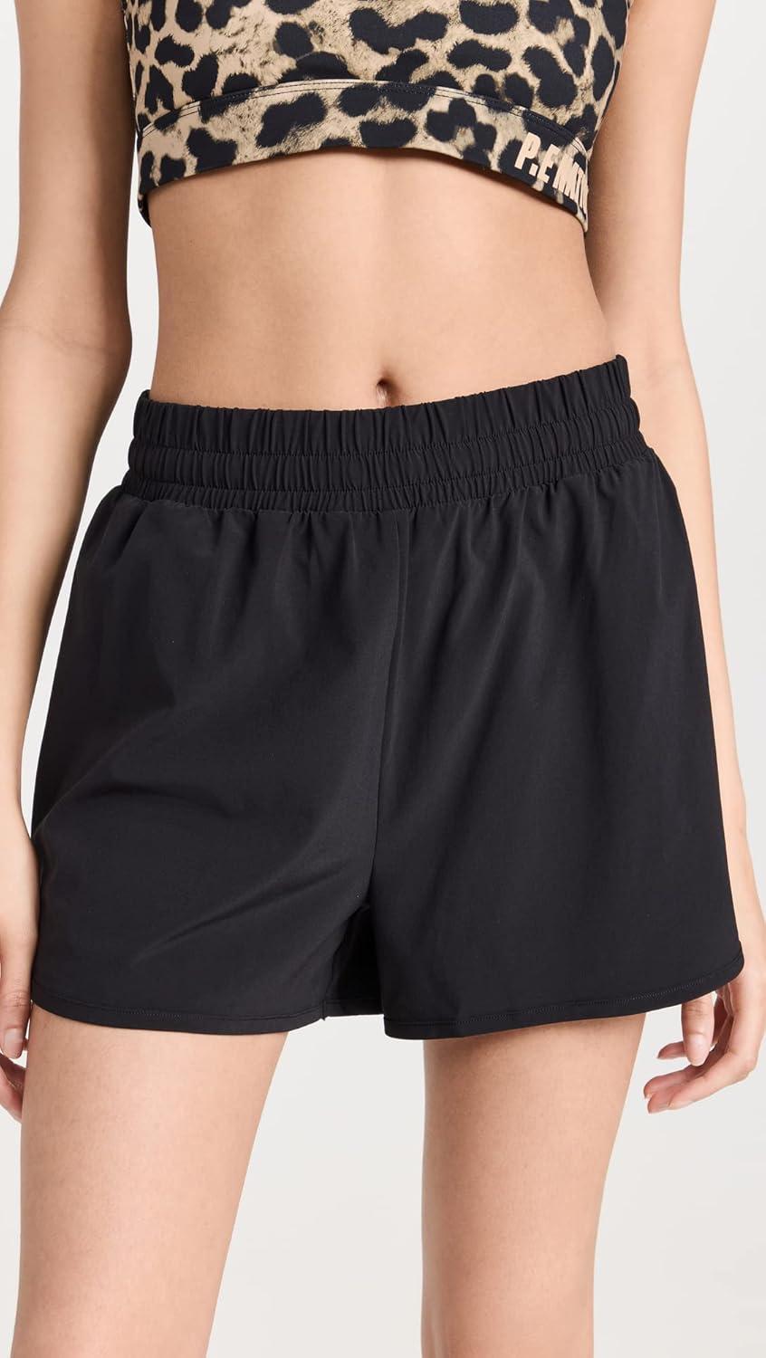 image:imageBeyond Yoga Womens in Stride Lined ShortsTrue Black