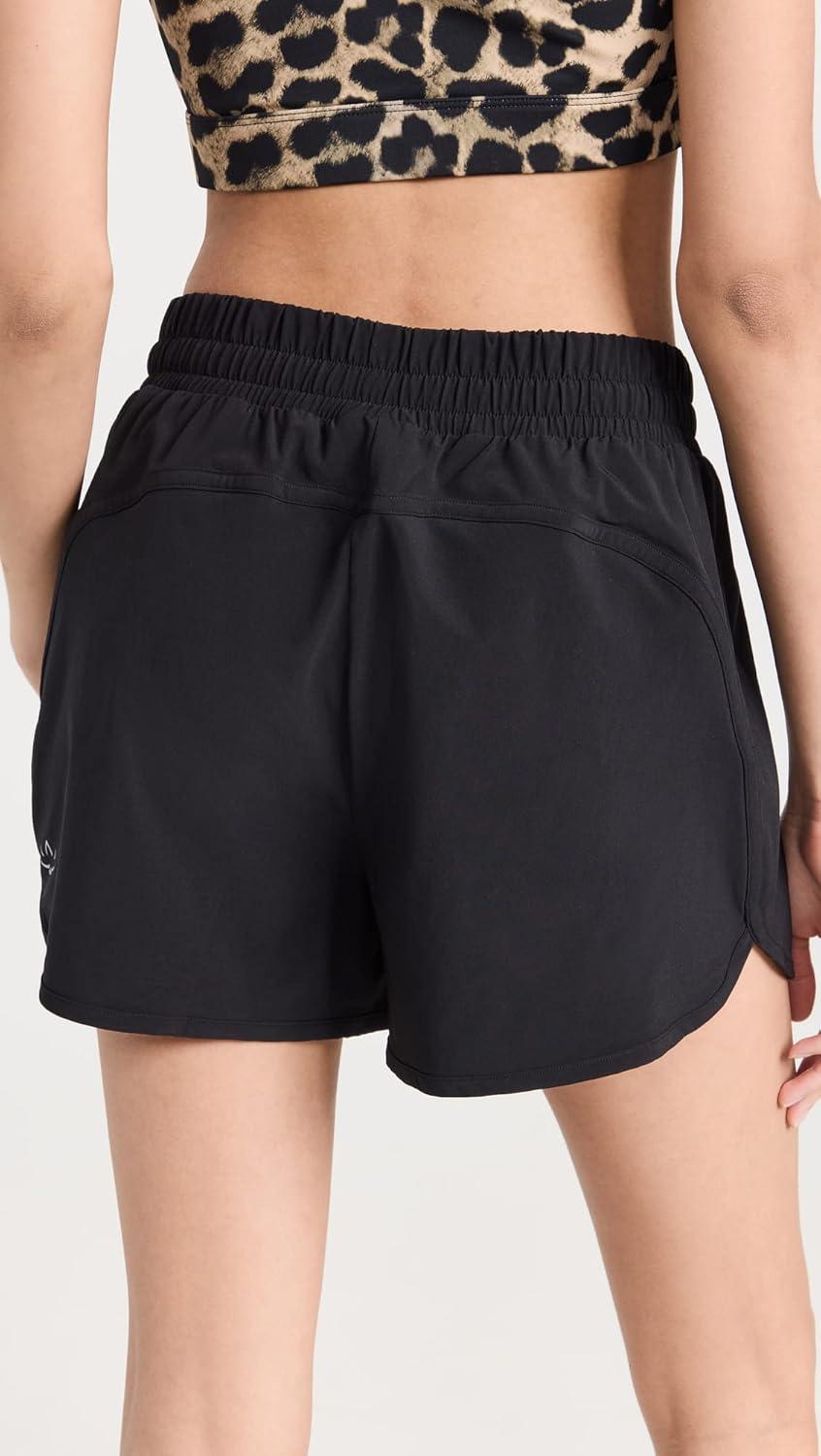 image:imageBeyond Yoga Womens in Stride Lined ShortsTrue Black