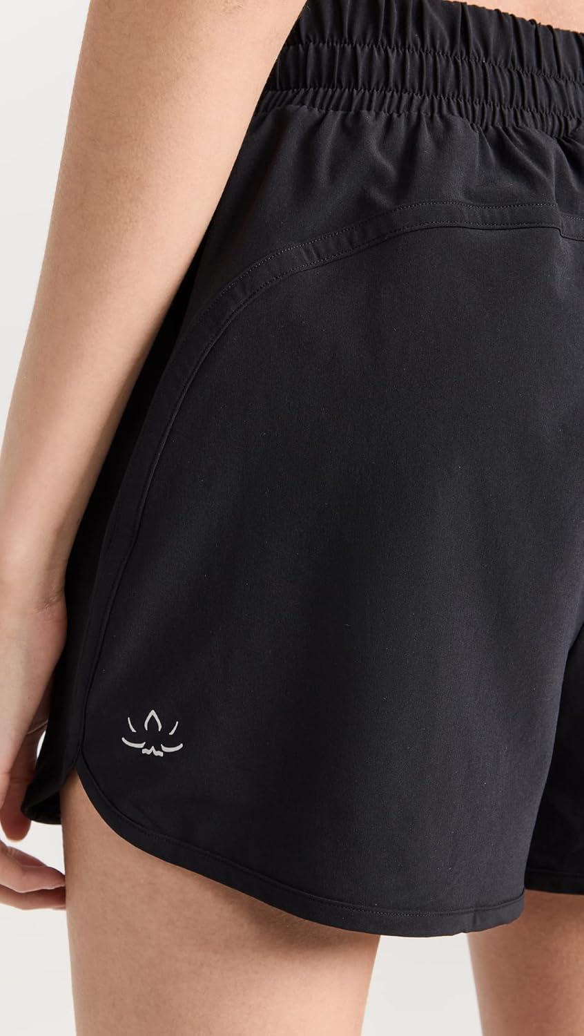 image:imageBeyond Yoga Womens in Stride Lined ShortsTrue Black