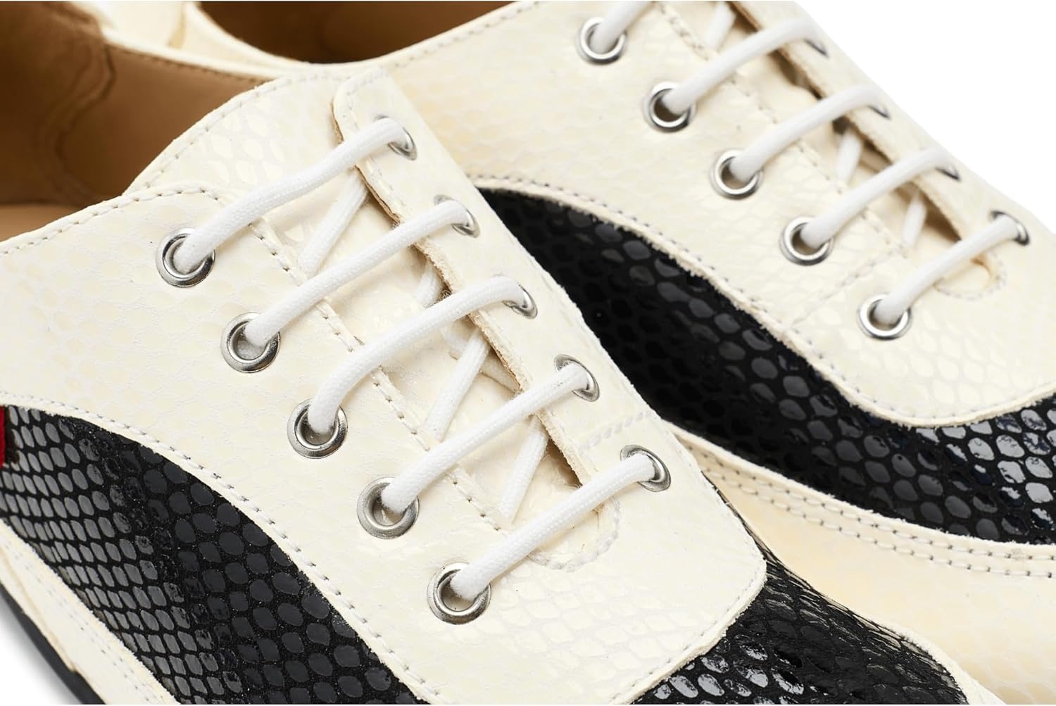 image:imageMarc Joseph New York Womens Hampton GolfBlack White Snake