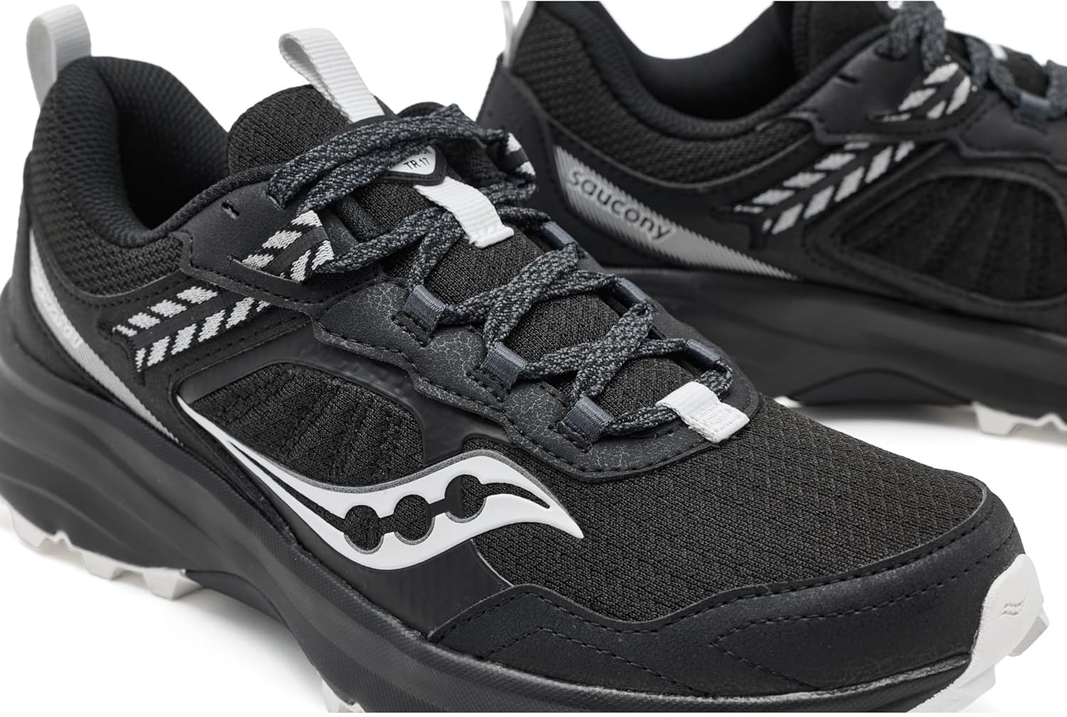 image:imageSaucony Womens Excursion Tr17 SneakerBlackWhite