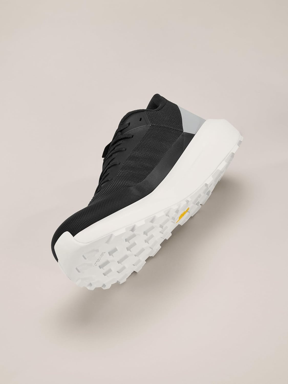 image:imageArcteryx Mens Norvan LD 4 Lightweight Mountain Running Shoes for Men Long Distance Running Shoes for All TerrainsBlackArctic Silk