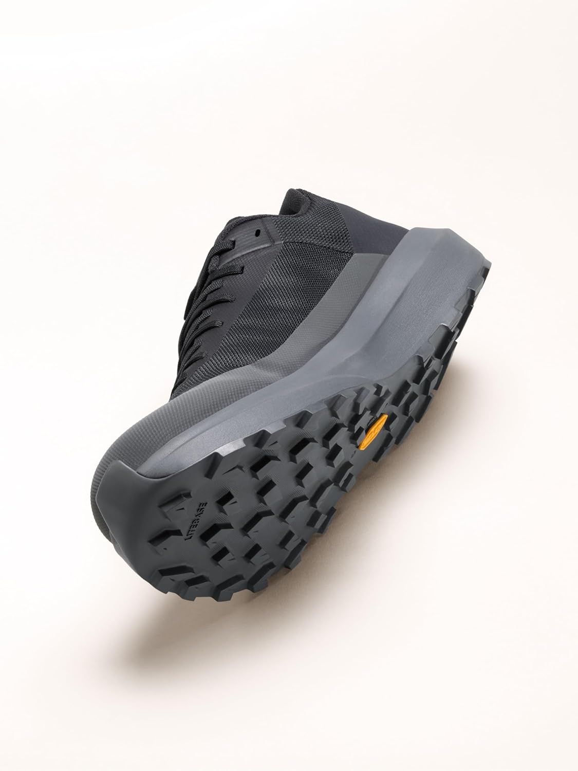 image:imageArcteryx Mens Norvan LD 4 Lightweight Mountain Running Shoes for Men Long Distance Running Shoes for All TerrainsBlackGraphite